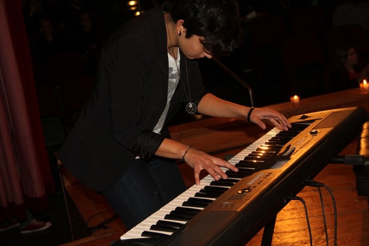 USJ Draw a smile Fundraising Concert